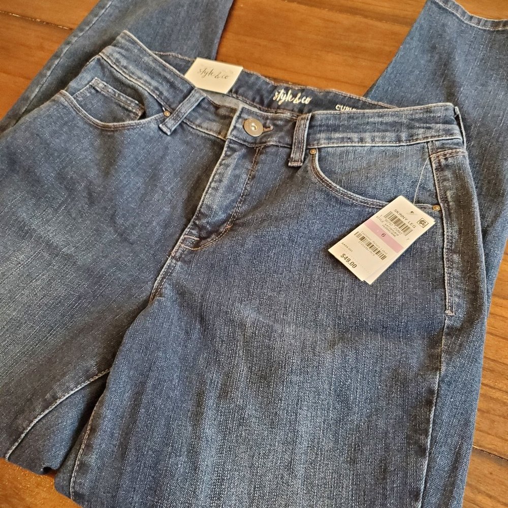 Style & Co mid-rise curvy skinny jeans